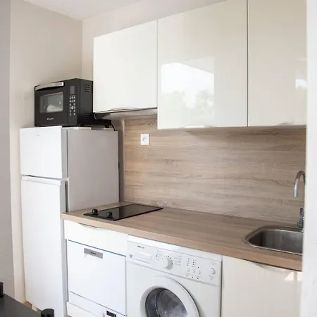 Appartement Walk To With Ac And Swimpool *